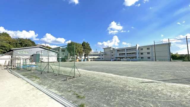 長沢中学校