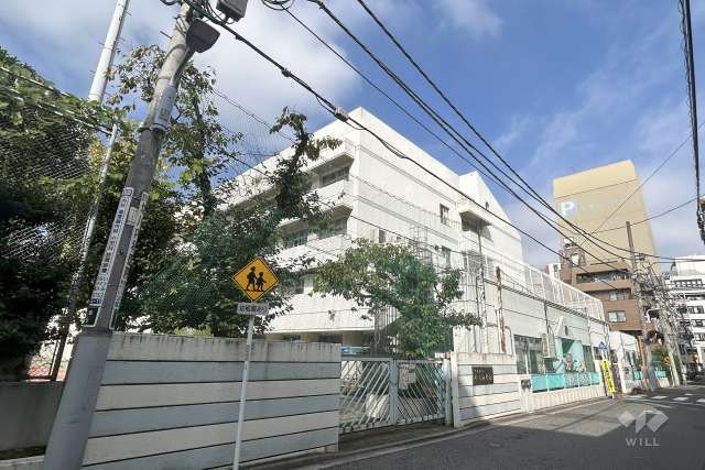 金竜小学校