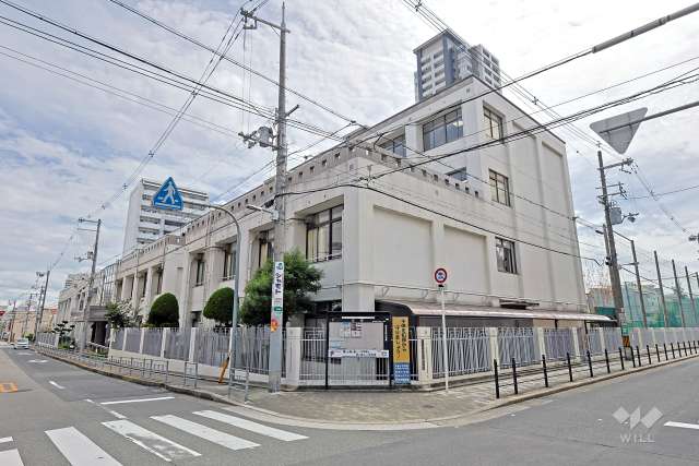 夕陽丘中学校