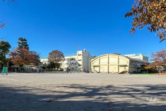 西田小学校