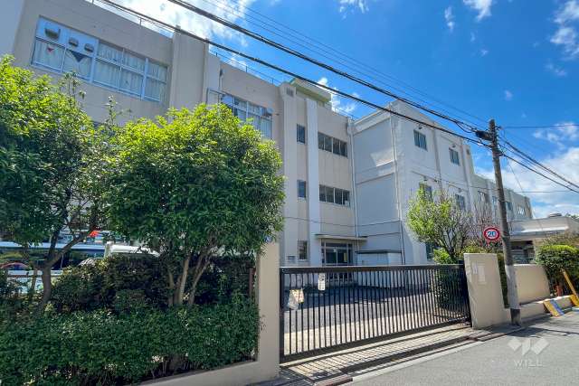 東田中学校