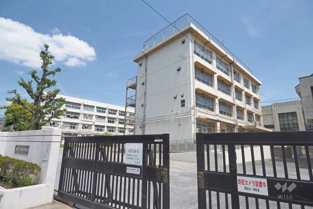 貫井中学校
