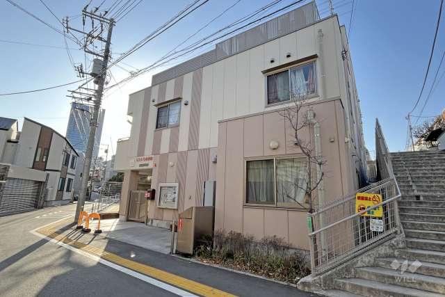 にじいろ保育園高田馬場東