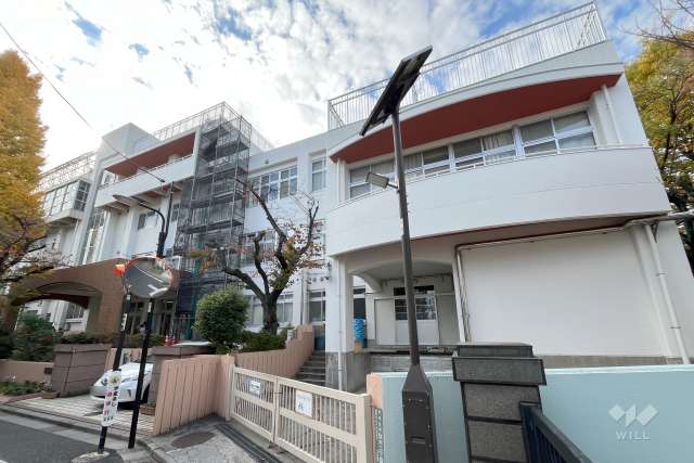 汐見小学校