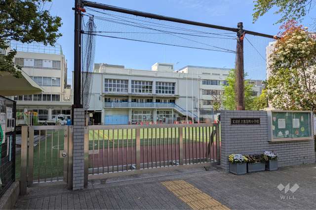 駕籠町小学校