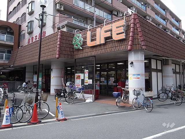 ライフ 豊里店
