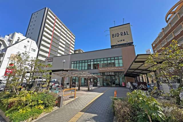 ビオラル 靭店
