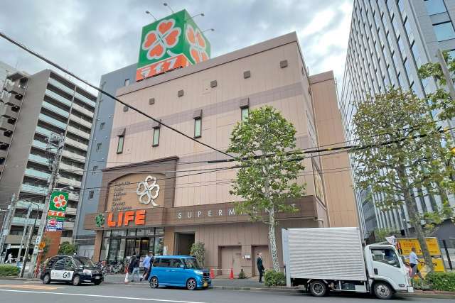 ライフ 神田和泉町店
