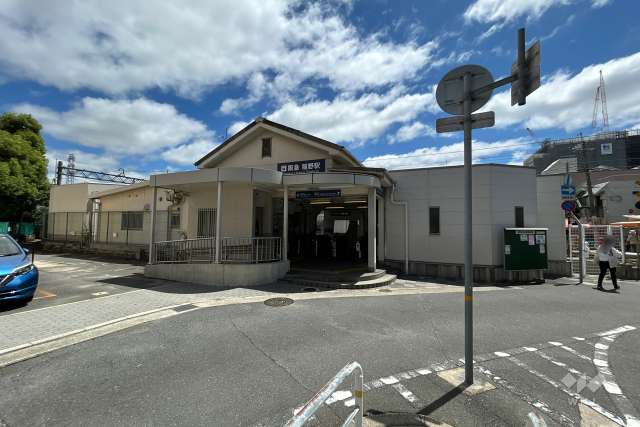 阪急伊丹線「稲野」駅の外観