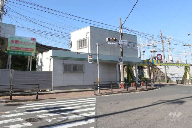 名鉄名古屋本線「山王」駅の外観