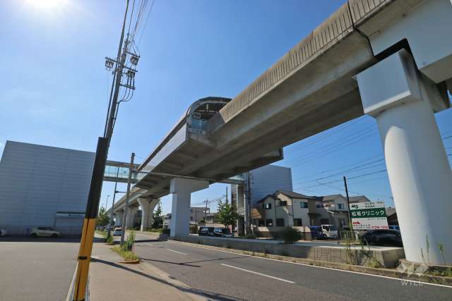 名古屋ガイドウェイバス「川村」駅の外観