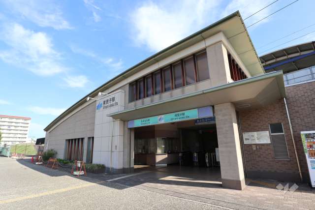 あおなみ線「南荒子」駅の外観