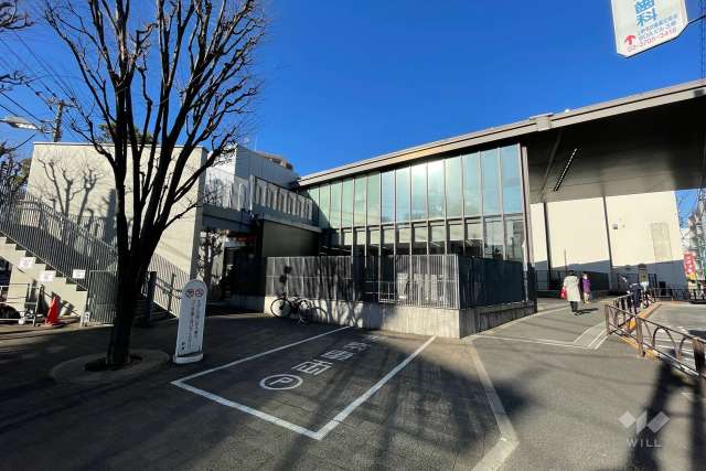 東急大井町線「上野毛」駅の外観