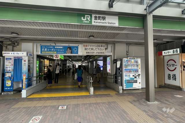 JR常磐緩行線「金町」駅の外観