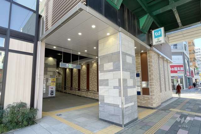 東京メトロ千代田線「北綾瀬」駅の外観