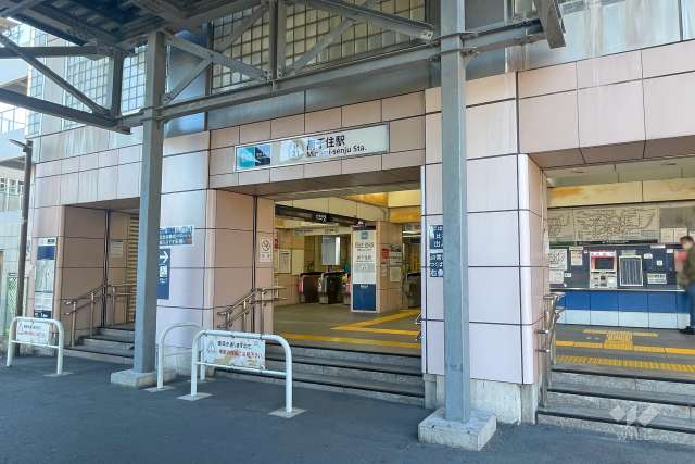 東京メトロ日比谷線「南千住」駅の外観