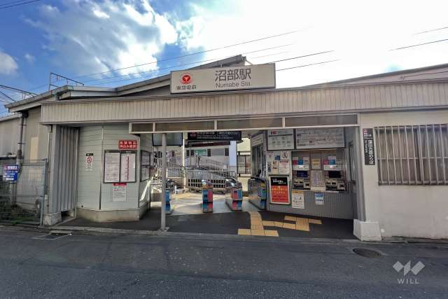 東急多摩川線「沼部」駅の外観