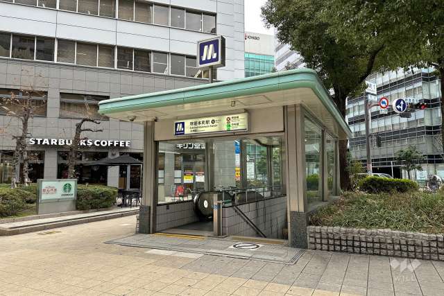 大阪メトロ中央線「堺筋本町」駅の外観