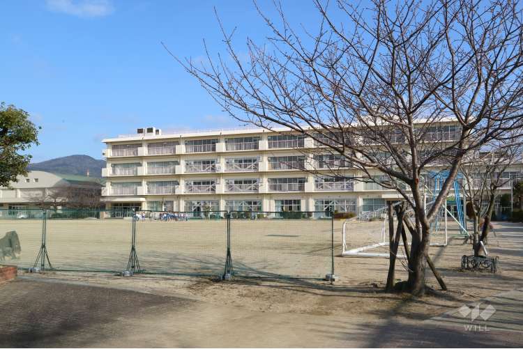 末広小学校の写真