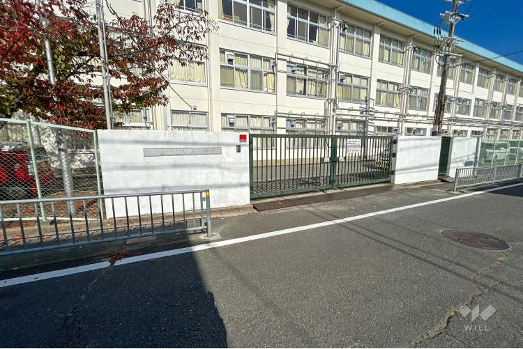 明峰小学校の写真
