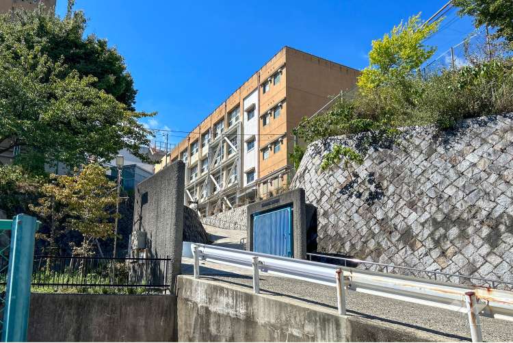 苦楽園中学校の写真