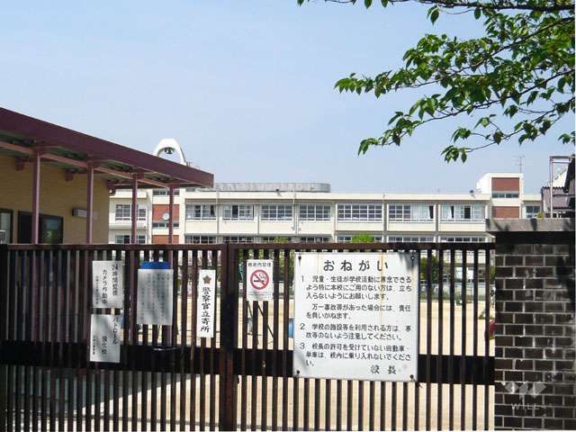 塚口小学校の写真