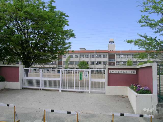 豊島西小学校の写真