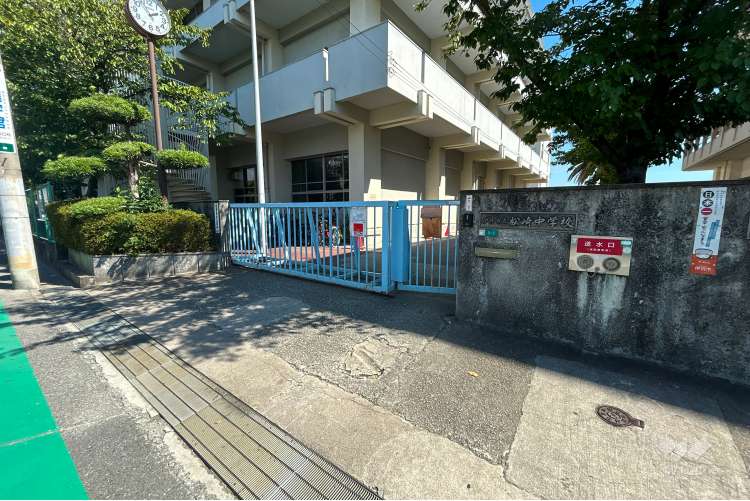 松崎中学校の写真