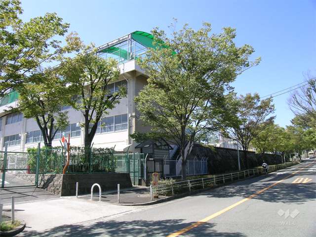 玉川学園幼稚園の写真