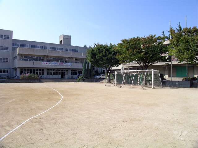 第三中学校の写真