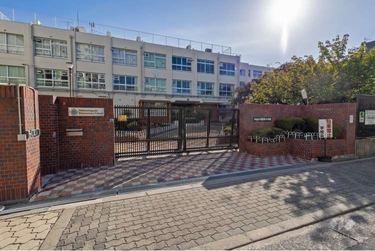 関目東小学校の写真