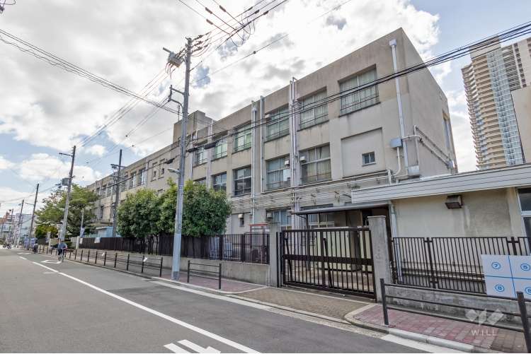 成育小学校の写真