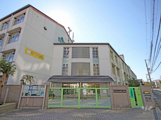 西郷小学校の写真