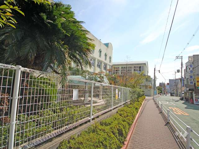 稗田小学校の写真