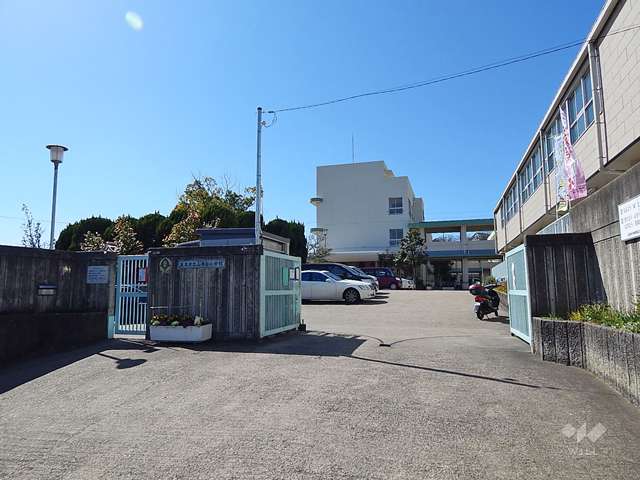 山手台小学校の写真