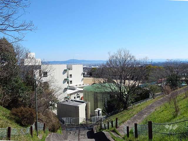 山手台小学校の写真