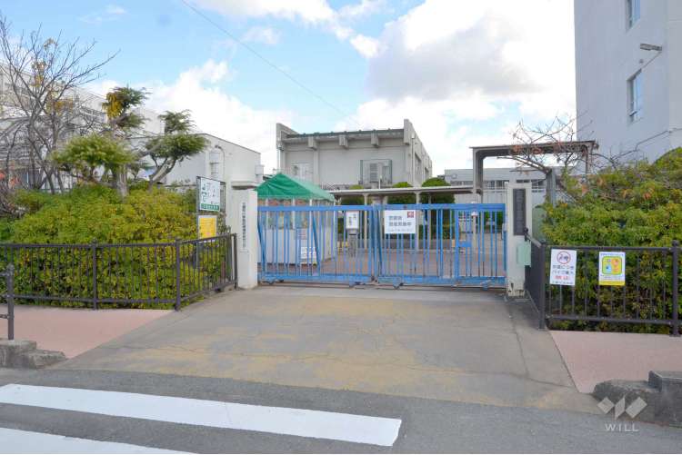 三箇牧小学校の写真