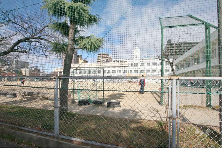 明倫小学校の写真