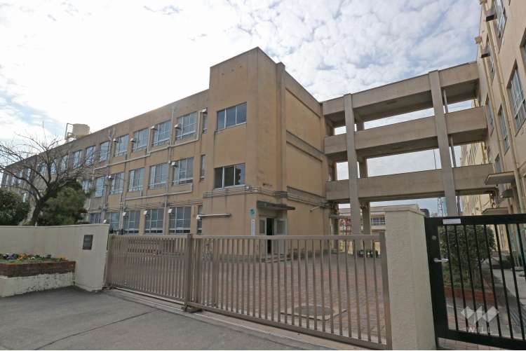 野立小学校の写真