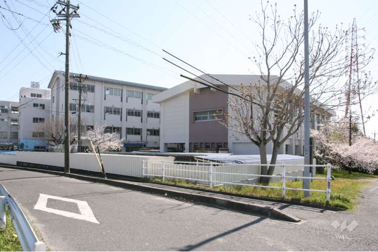 日進西中学校の写真