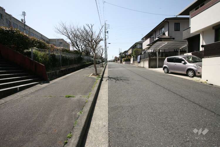 鳴海東部小学校の写真