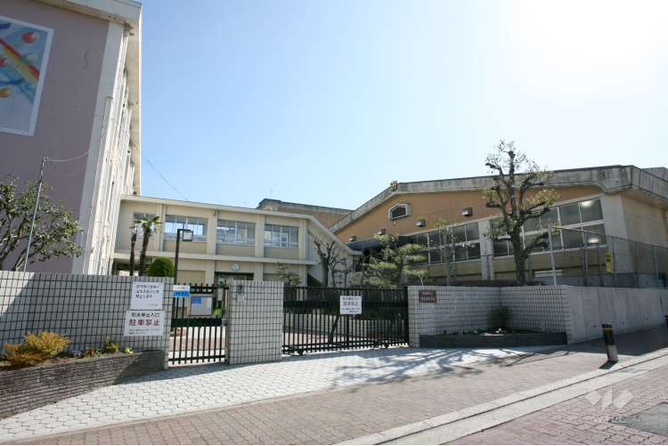 鳴子台中学校の写真