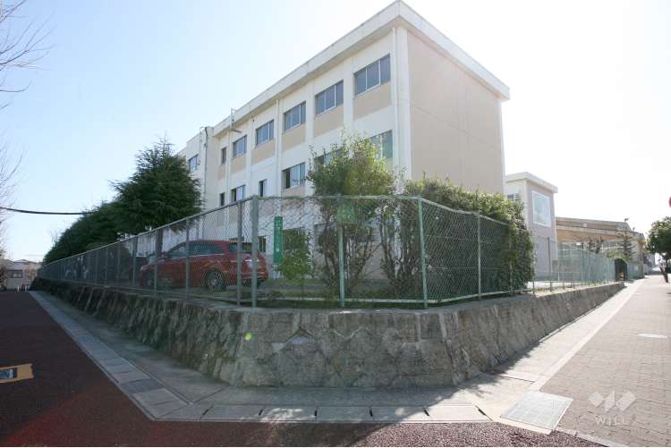 鳴子台中学校の写真