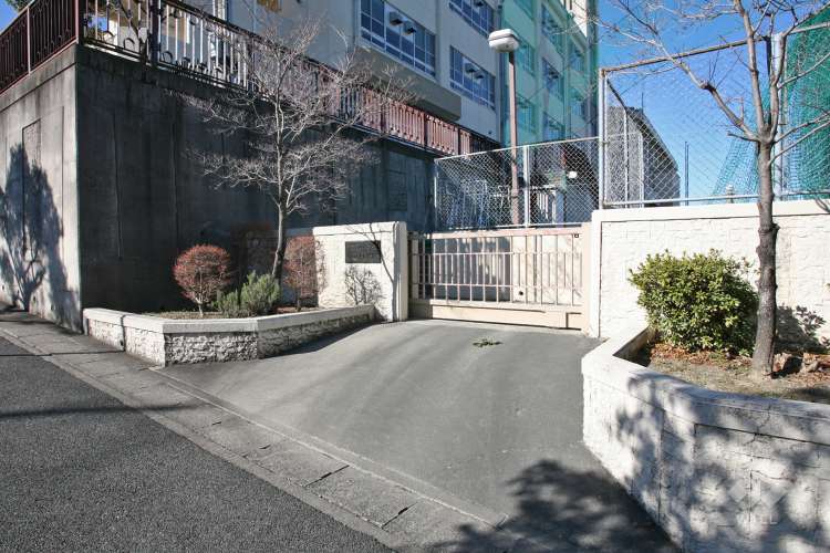 左京山中学校の写真