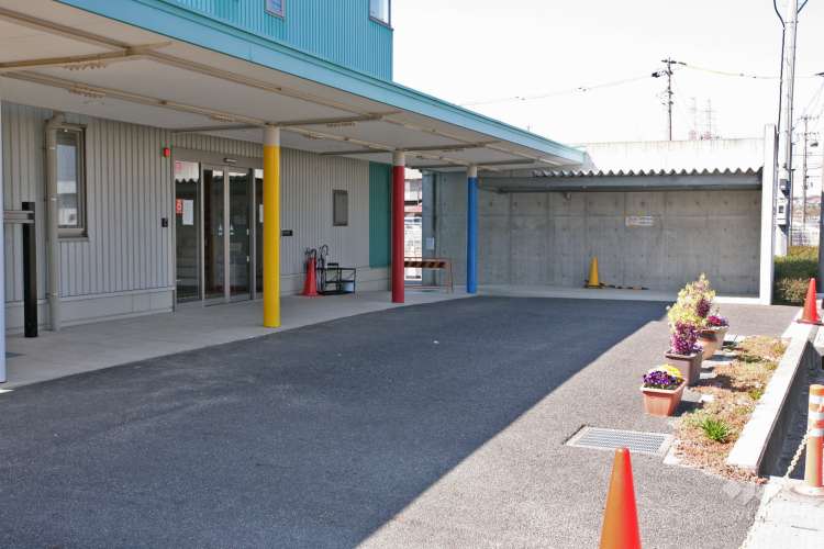 あかいけ屋下保育園の写真