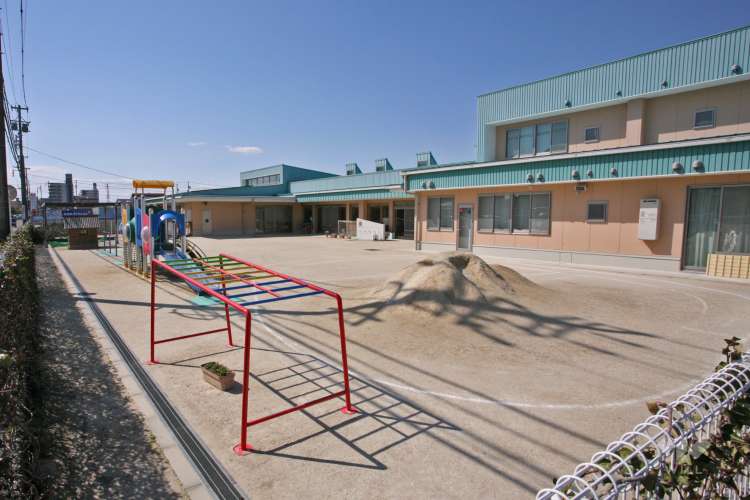 あかいけ屋下保育園の写真