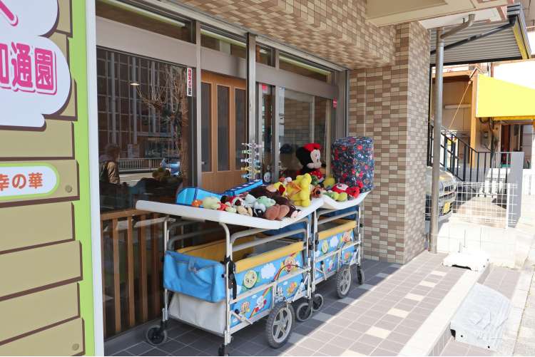 すくすく nursery阿由知通の写真