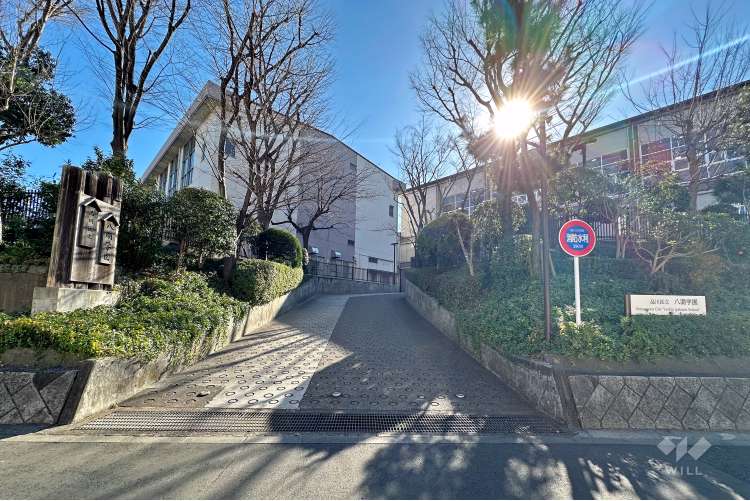 八潮学園中学校の写真