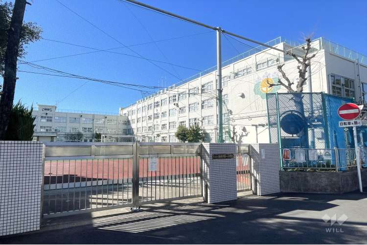 西新井第一小学校の写真