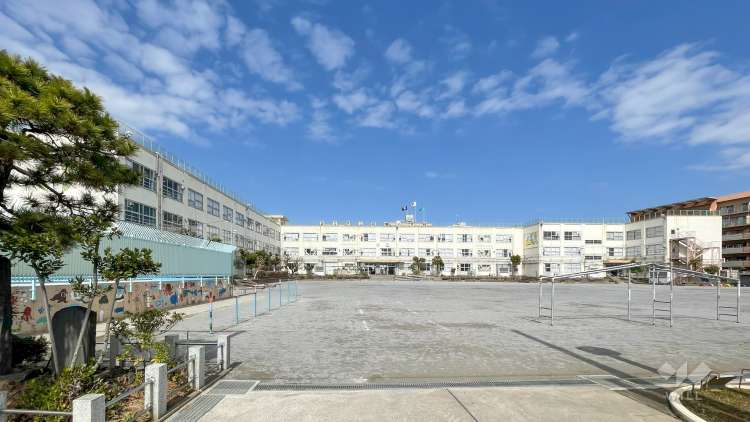花畑小学校の写真